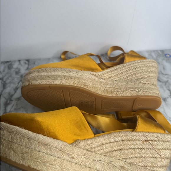 TORY BURCH Yellow Espadrille Wedges with Ankle Wrap - Picture 9 of 14